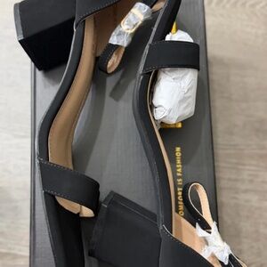 IDIFU Elegant Black Block Heels